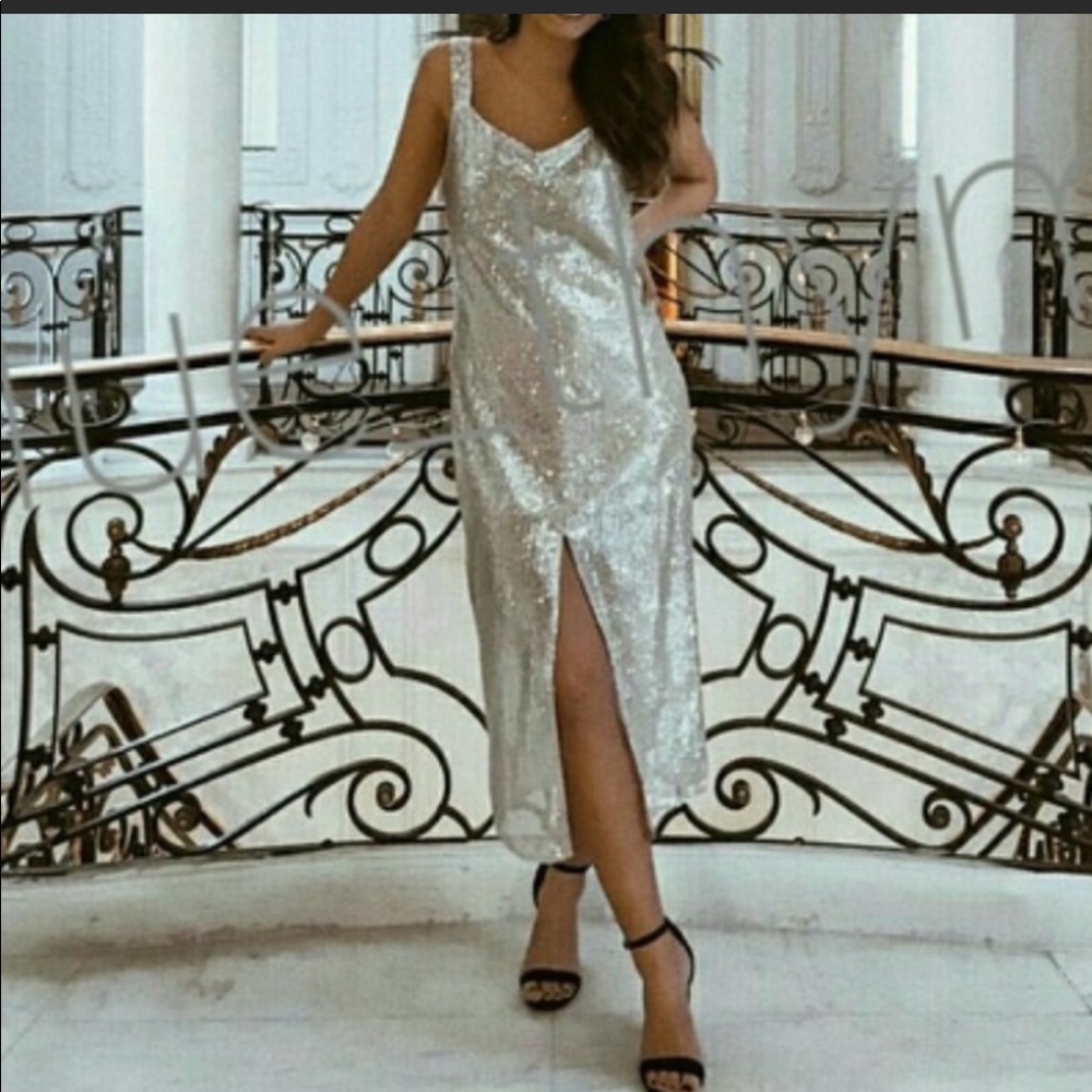 Zara Sequin Midi Dress Med.